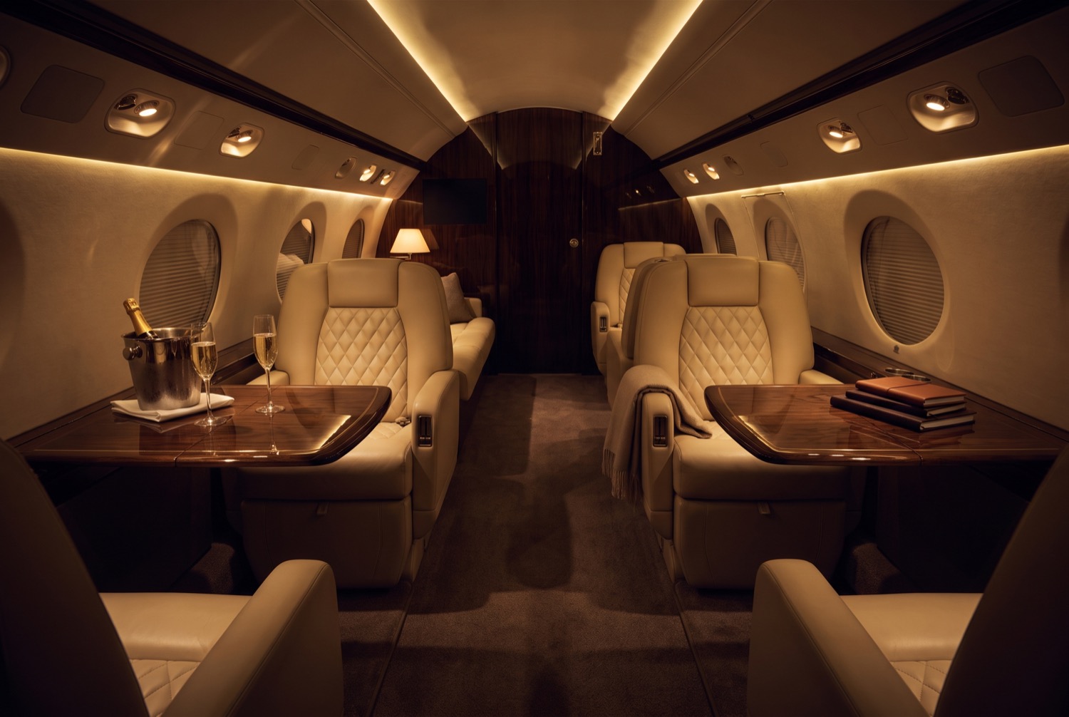 Kabine eines Privatjets
